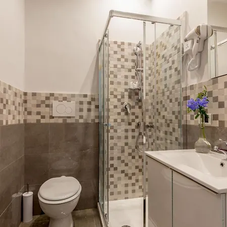 The Shell Nocleg ze śniadaniem