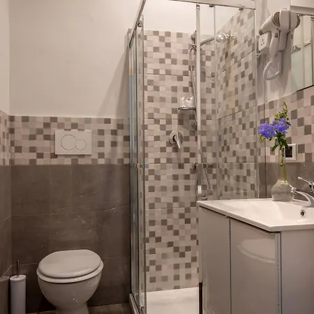 Bed & Breakfast The Shell 3*