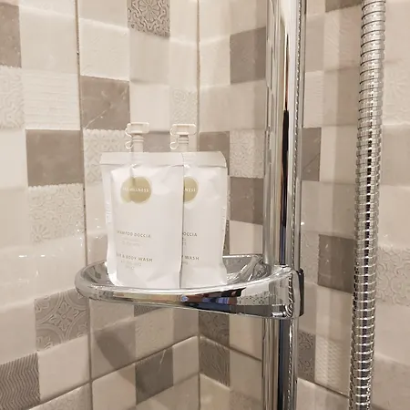 Bed & Breakfast The Shell Rom