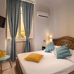 The Shell 3* روما