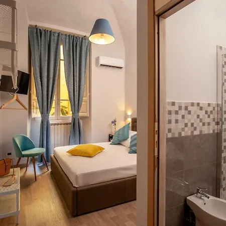 Couette-café The Shell 3*